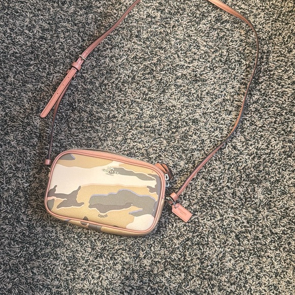 Coach Camouflage Crossbody Bag - Picture 3 of 7